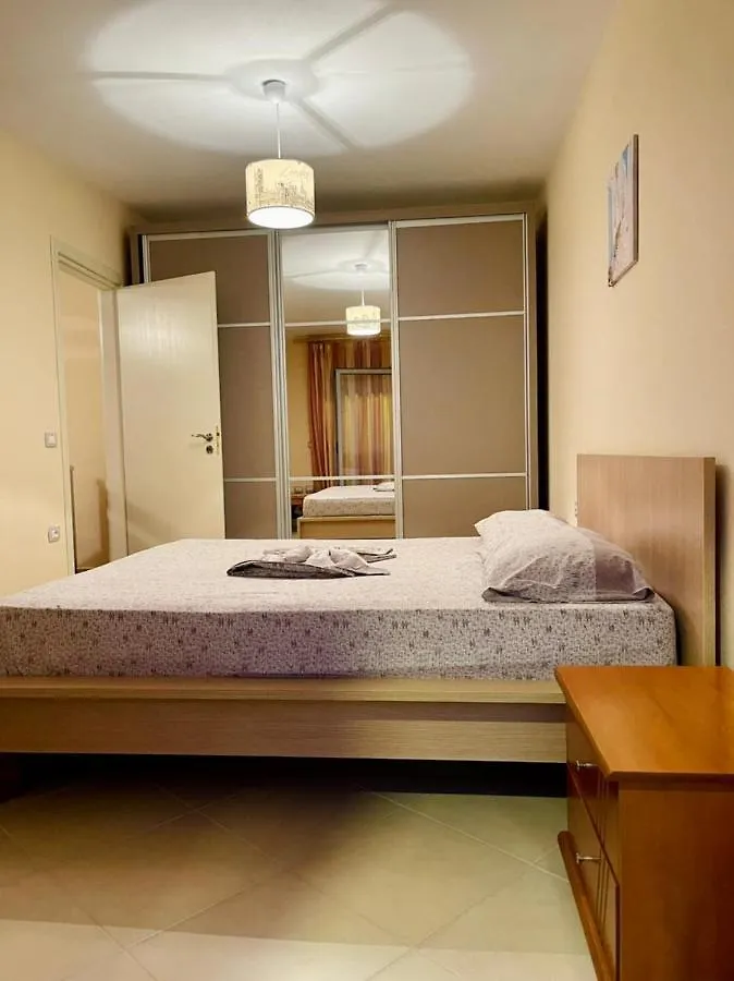 Arti Apartment Vlorë 0*,
